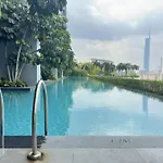 Cozy Studio Service Suite Free Parking Netflix Trion Kl
