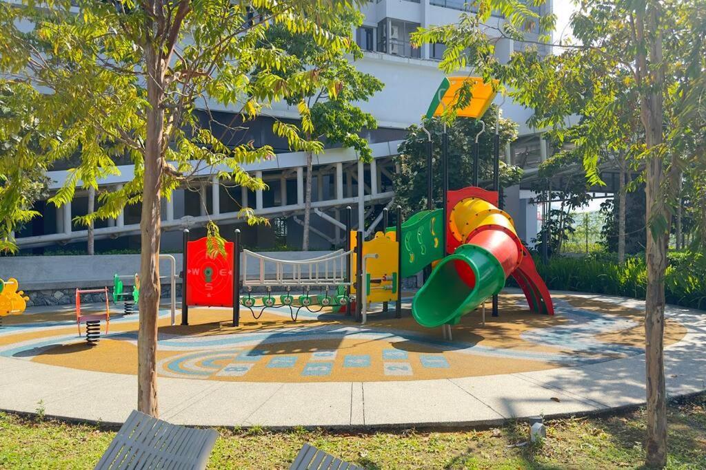 Pangsapuri Cozy Service Free Parking Netflix Trion Kl